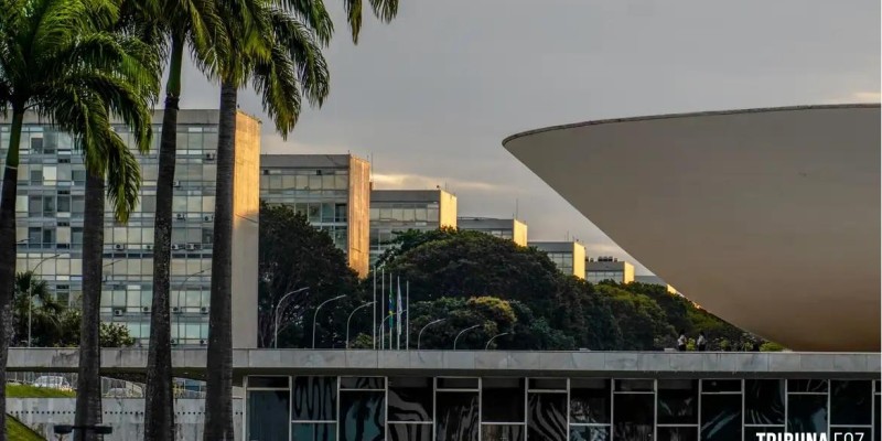 PL e PSOL elegem os cinco deputados federais mais votados