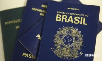 Policia Federal volta a confeccionar passaportes após liberação de verbas