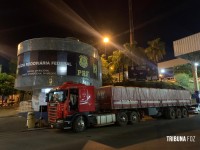 PRF prende caminhoneiro na Ponte da Amizade com 335 Kg de maconha