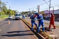 Ciclofaixa da Avenida General Meira recebe iluminação de LED