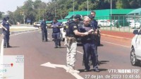 PRF e Foztrans realizam operação contra o transporte irregular no aeroporto de Foz do Iguaçu 