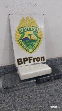 BPFRON apreende três tablete de cocaína em ônibus na cidade Santa Tereza do Oeste