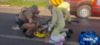 Motociclista é socorrido pelo Siate após colisão na Av. Javier Koelbel