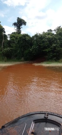 Marinha do Paraguai apreende 48 mil maços de cigarros no Lago de Itaipu