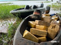 BPFRON e PF apreendem embarcação carregada com 1165 Kg de maconha em Pato Bragado