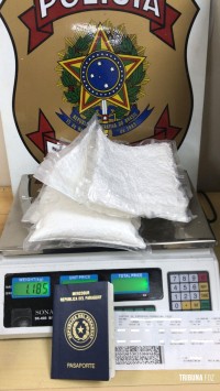 PF prende casal de paraguaios com 2,385 Kg de cocaína no Aeroporto de Foz do Iguaçu