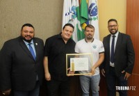 Centro de Atenção Integral ao Adolescente recebe moção de aplauso da Câmara Municipal