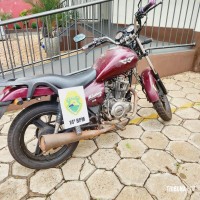 CHOQUE da PM recupera motocicleta furtada em Santa Terezinha de Itaipu