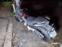 Motociclista morre ao cair de moto no final da Av. Paraná