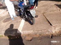 Motociclista é socorrido pelo Siate após colisão no Porto Meira