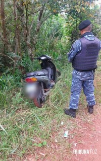 Aceitou em dar carona a uma desconhecida e acabou perdendo a moto para os assaltantes