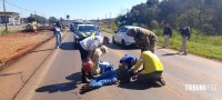 Passageira de moto é socorrida pelo Siate após colisão traseira na Av. das Cataratas