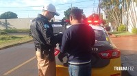 Condutor embriagado é preso após fugir de uma acidente de trânsito no Bairro Portal da Foz