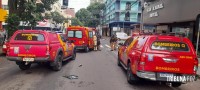 Motociclista fica gravemente ferido após colisão no centro de Foz do Iguaçu