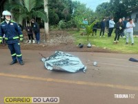 Homem morre e outro fica gravemente ferido em acidente envolvendo motocicleta e ônibus em Santa Helena