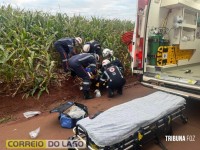 Homem morre e outro fica gravemente ferido em acidente envolvendo motocicleta e ônibus em Santa Helena