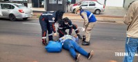 Óleo na pista provoca queda de motocicleta no inicio da Av. Paraná