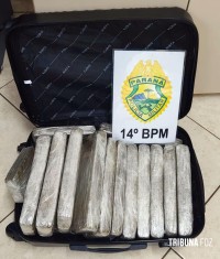 Policia Militar apreende menor com 10,8 Kg de maconha em ônibus