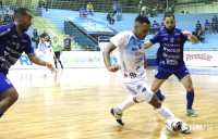 Segunda-feira é dia de clássico do futsal no Caldeirão Azul 