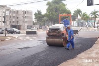 Secretaria de Obras faz recape asfáltico da Rua Estanislau Zambrzycki, na região do Boicy