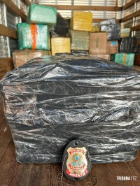 Policia Federal apreende  cerca de 1500 Kg de maconha em caminhão na BR-277 em Foz do Iguaçu