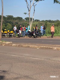 Motociclista paraguaia fica gravemente ferida após sofre acidente na Av. Beira Rio