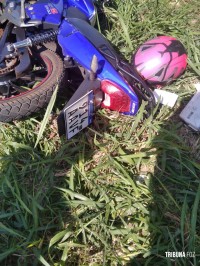 Motociclista paraguaia fica gravemente ferida após sofre acidente na Av. Beira Rio