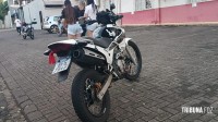 Motociclista é socorrido pelo Siate após colisão de duas motos na Vila Yolanda