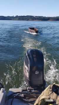 PF e Marinha paraguaia deflagram operação de repressão às embarcações irregulares no Rio Paraná