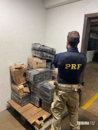 PRF apreende veículo carregado com maconha em Santa Terezinha de Itaipu