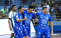 Foz Cataratas Futsal enfrenta o Tubarão pela Liga neste sábado