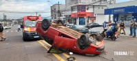 SIATE e SAMU socorrem seis vítimas após colisão seguido de capotamento na Av. República Argentina