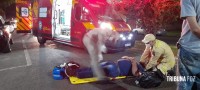 Siate socorre motociclista que sofreu queda após atropelar cachorro na Av. Javier Koelbel