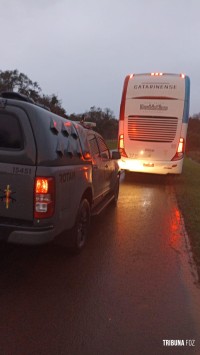 ROTAM apreende adolescente que levava 25 Kg de maconha em ônibus na BR-277