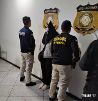 Policia Nacional do Paraguai prende mulher foragida da justiça por atos antidemocráticos em Ciudad Del Este