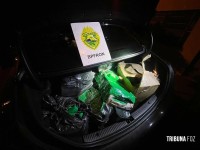 BPFRON apreende carro carregado com drogas em São Miguel do Iguaçu