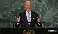 Biden acusa Rússia de ser "única responsável" pela guerra na Ucrânia