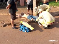 Motociclista é socorrido pelo Siate após queda de moto no Jardim Guaíra