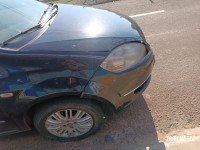 Motociclista é socorrida pelo Siate após colisão no Bairro Três Lagoas