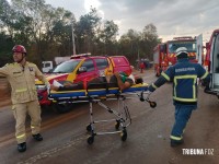 Um morto e outro gravemente ferido após colisão na Av. das Cataratas