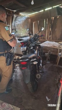 Policia Militar recupera duas motos furtadas na Favela da Brás