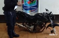 Policia Argentina recupera motocicleta roubada em Puerto Iguazu