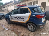 Guarda Municipal prende duas pessoas com moto furtada no Jardim Jupira 