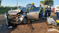 Colisão frontal deixa pelos menos quatro feridos na rodovia BR-277 em Santa Tereza