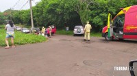 Veiculo capota após colisão na Rua Edmundo de Barros