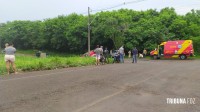 Veiculo capota após colisão na Rua Edmundo de Barros