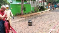 Casa é destruída pelo fogo no Jardim Vitória