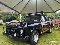 Policia Federal marca presença em exposição de carros antigos em Santa Terezinha de Itaipu