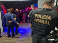 Policia Federal e força tarefa realizam fiscalização em casas noturnas de Foz do Iguaçu e região