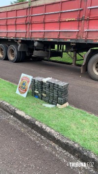 Policia Federal apreende crack e cloridrato de cocaína em fundo falso de carreta em Céu Azul